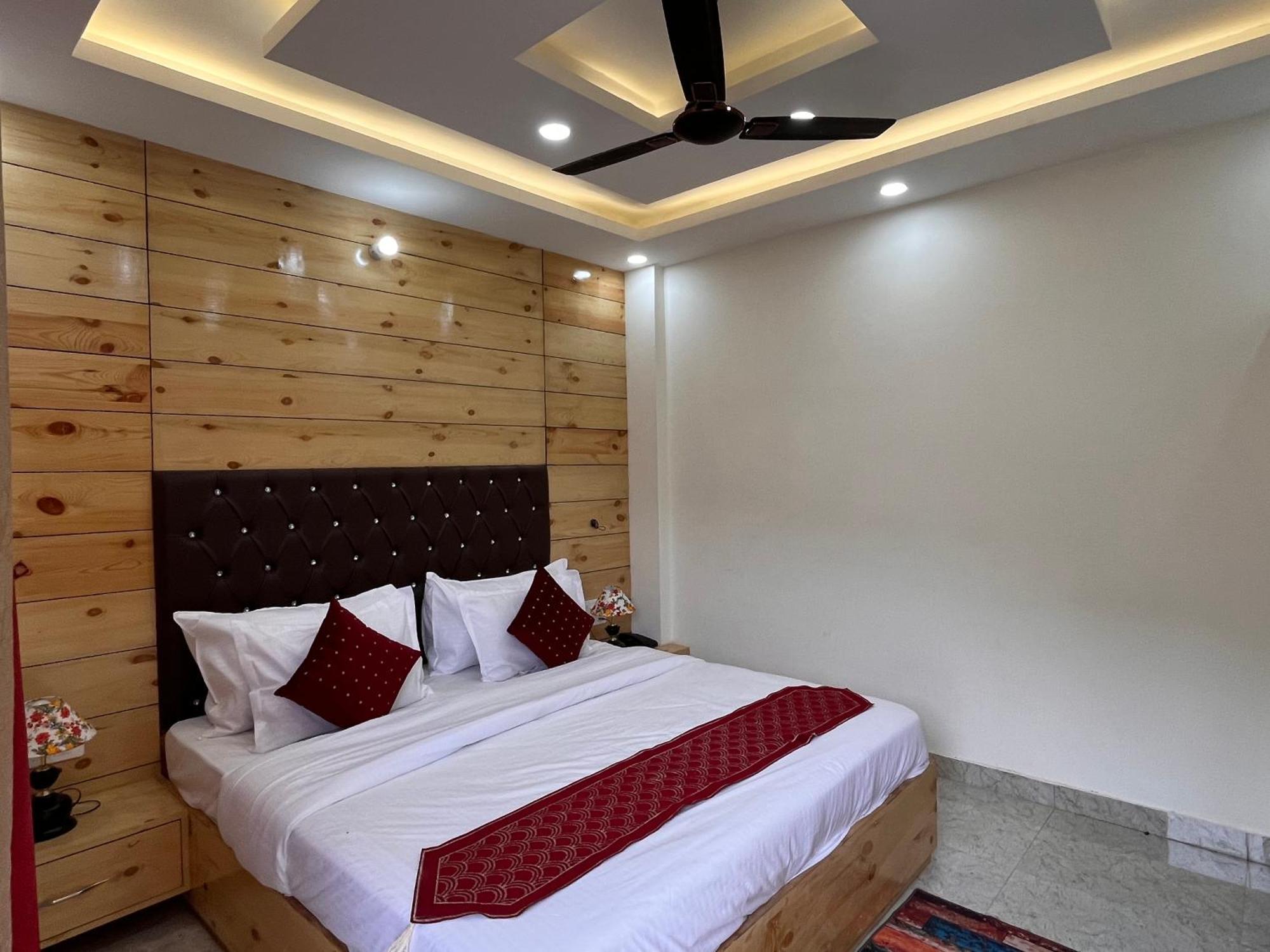 Kamlesh Lodge Bhavnagar Extérieur photo